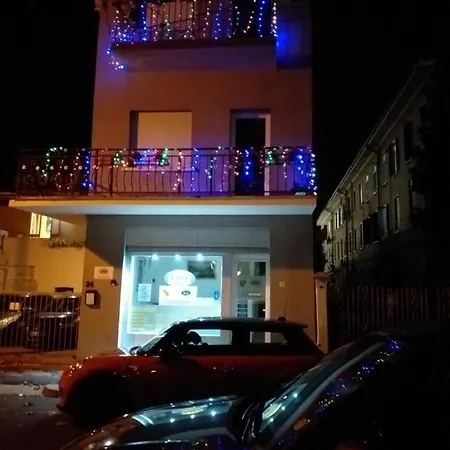 Venice Sanella *
